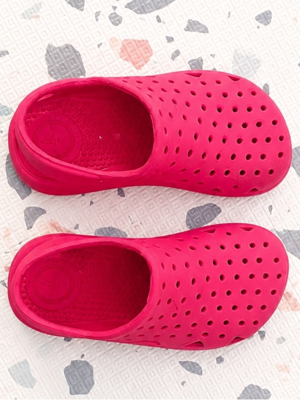 totes Toddler Hot Pink Splash & Play Clog Slide Sandals with Heel Strap - Size 6